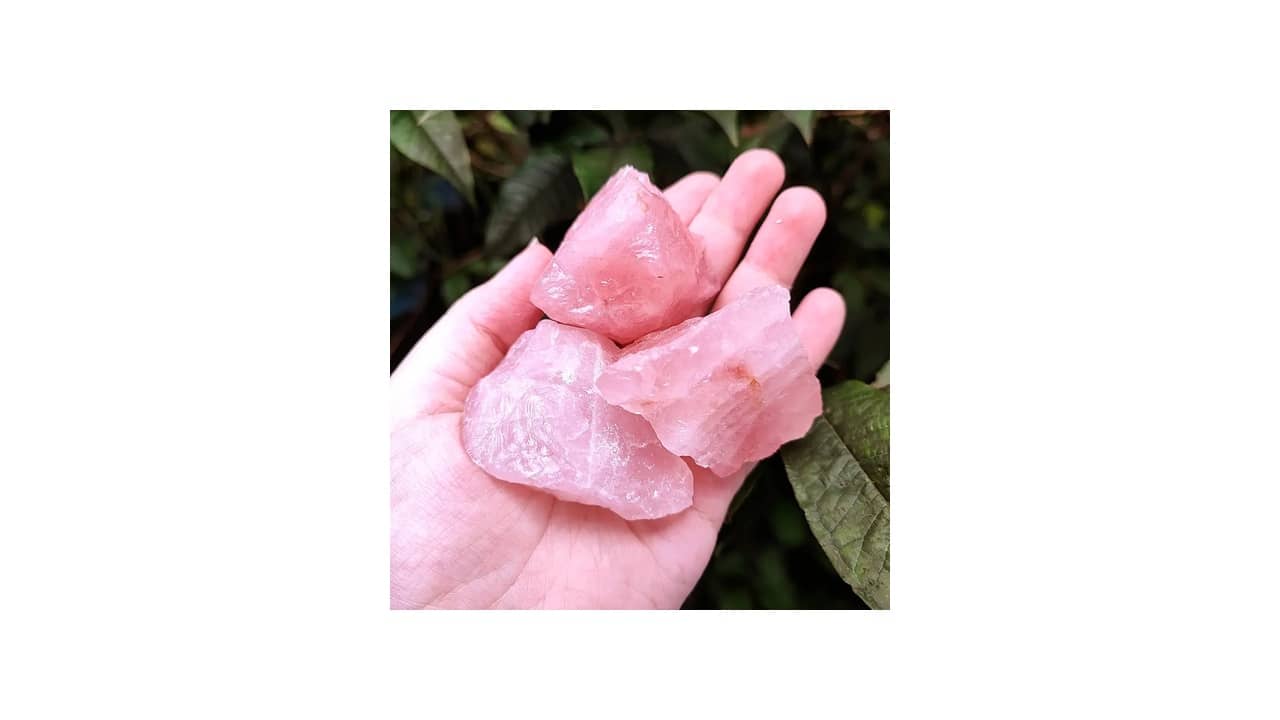 Pedra Quartzo Rosa Bruto: As 10 Melhores Opções para Cura e Harmonização